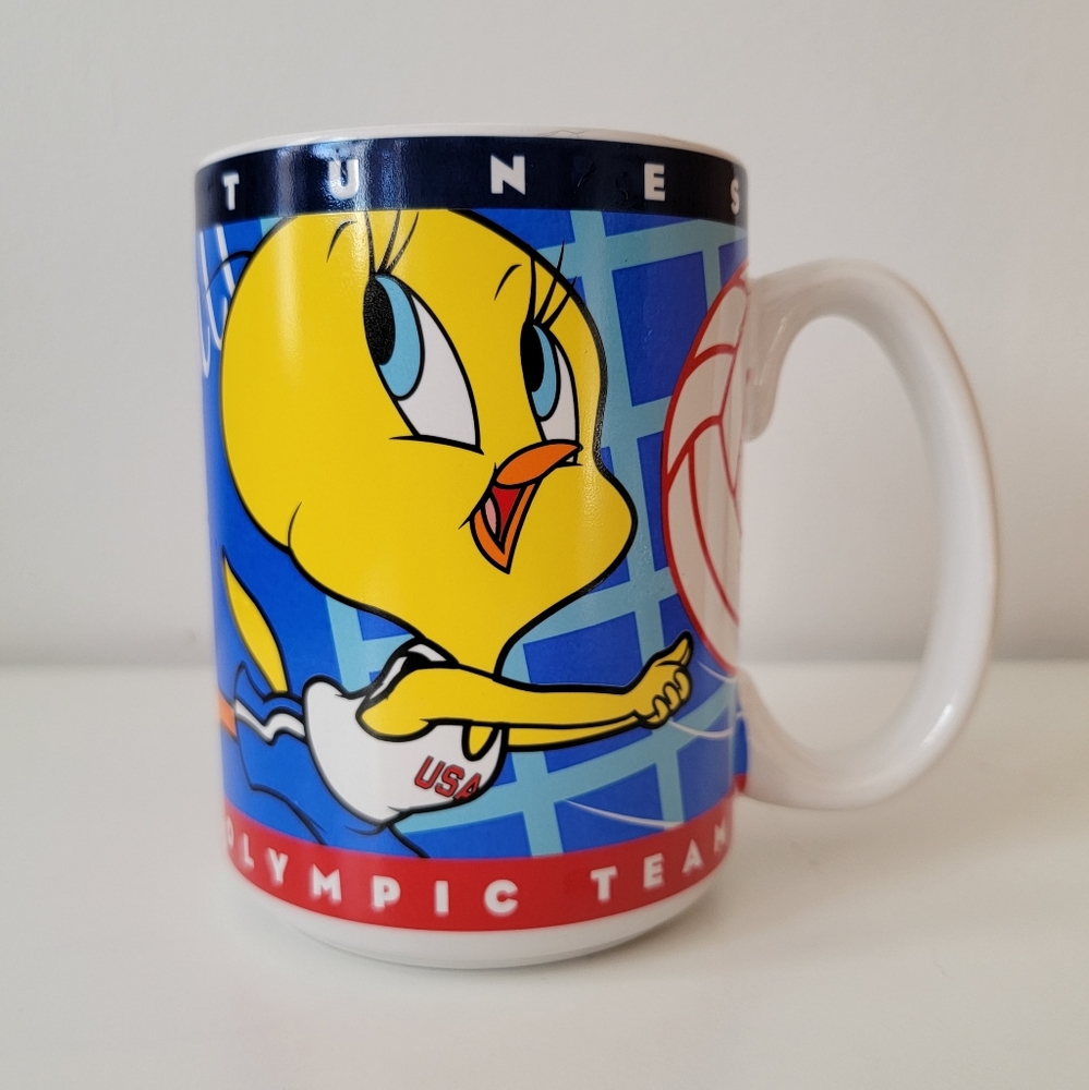 Vintage 1996 Looney Tunes 'Tweety' USA Olympics volleyball coffee mug